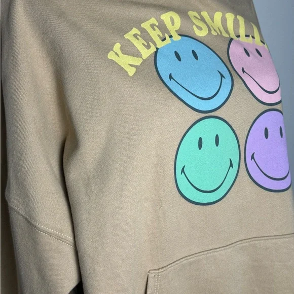 American Eagle Beige Graphic Huggable Hoodie Sweater Oversized Size Small - Picture 2 of 13